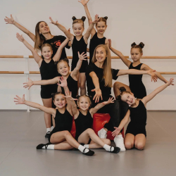 Nov 29: Contemporary Dance Program – Ages 6 – 15